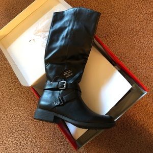 Size 8 Marliee Riding Boots in Black